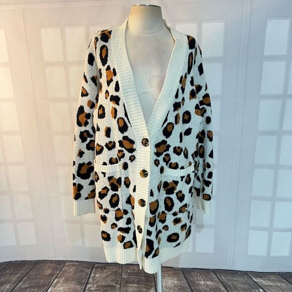 Who What Wear White Brown Cheetah Print Knit Cardigan Sweater Size XL - Picture 1 of 9
